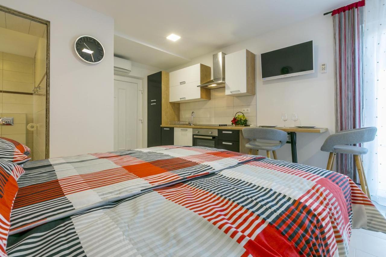 Apartamento Domino Dramalj Exterior foto
